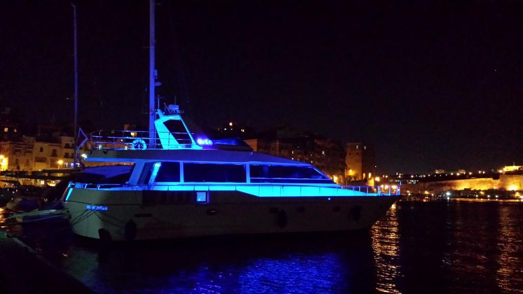 Riti Yacht Hotel Kalkara Exterior photo